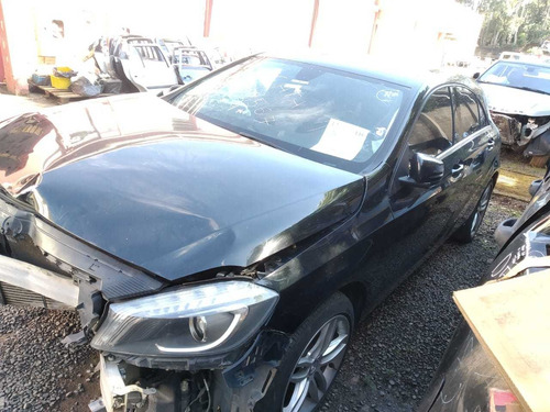 Imagem 5 de 7 de Sucata Mercedes Benz A200ff 2015 Flex 156cvs Preta