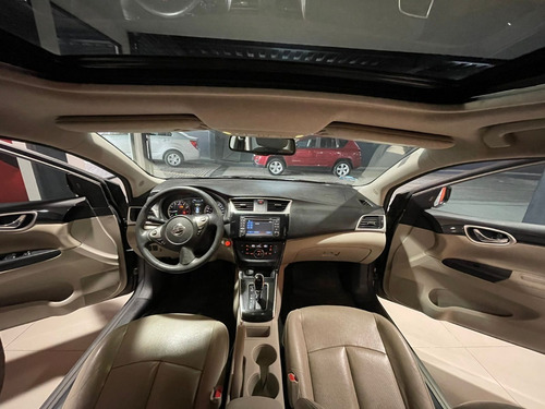 Imagen 9 de 15 de Nissan Sentra Exclusive 2017