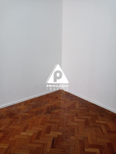 Imagem 4 de 13 de Kitnetconjugado Para Aluguel, 1 Quarto, Copacabana - Rio De Janeiro/rj - 26484