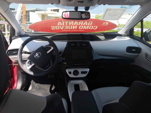 Toyota Prius 2018