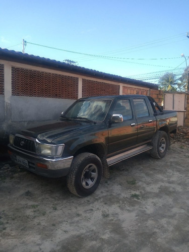 Toyota Hilux 2002 3.0 Dx Cab. Dupla 4x2 4p