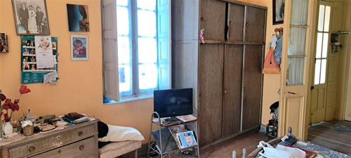 Casa En Venta De 6 Dorm. En Ñuñoa