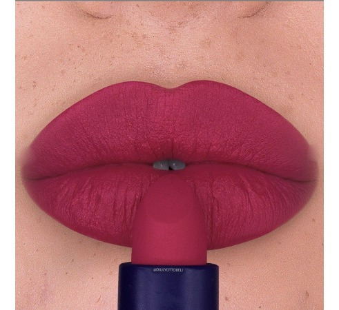 Imagem 2 de 3 de Bt Lux Isa Bruna Tavares - Batom Matte