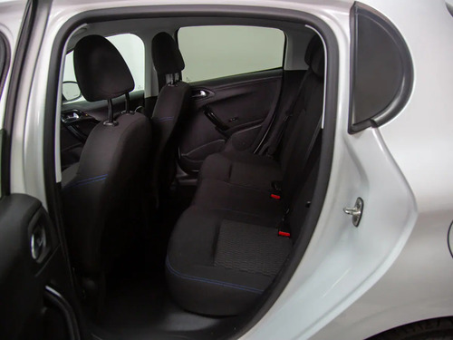 Peugeot 208 1.2 Signature Puretech 4x2 82 Mt5 5p 2021