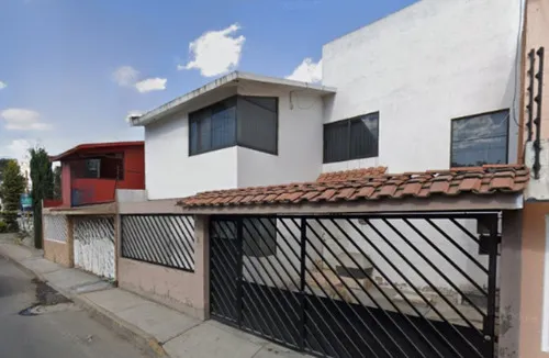 Casa En Venta, Col.san Lorenzo Tepatitl, Toluca. Recuperacion Bancaria Laab2