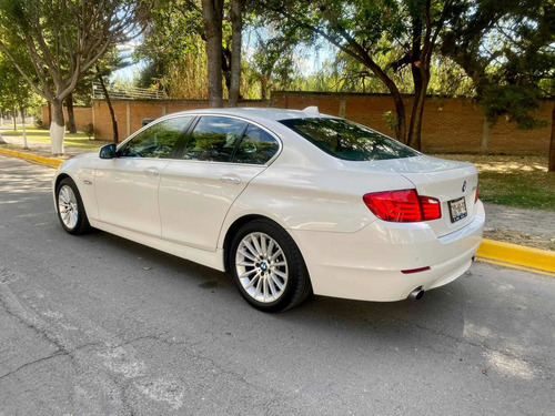 Imagen 12 de 15 de Bmw Serie 5 3.0 535ia Lujo At 2012