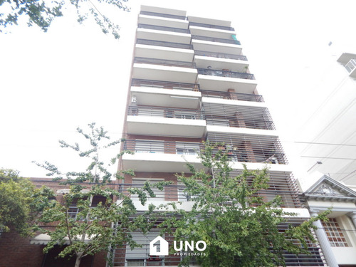 1º De Mayo Y Mendoza - Dpto De 1 Dormitorio.
