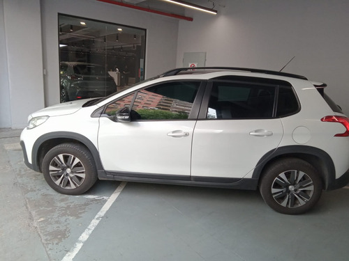 Peugeot 2008 1.6 Feline Tiptronic