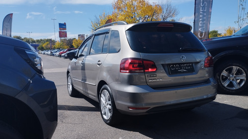 Volkswagen Suran 1.6 Highline