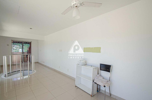 Cobertura À Venda, 2 Quartos, 3 Vagas, Laranjeiras - Rio De Janeiro/rj - 21587