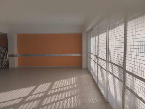 Venta Departamento En La Col Agrícola Oriental