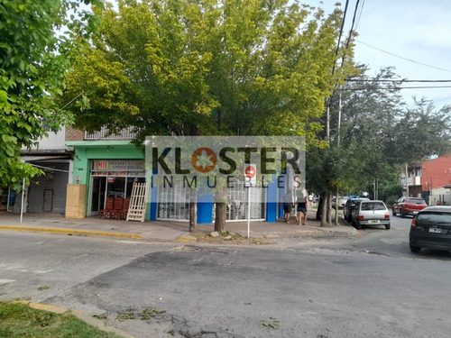 Venta Local Con Departamentos Esquina Importante Centro Grand Bourg