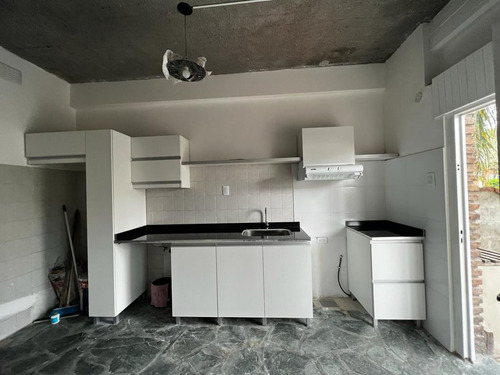 Venta Monoambiente C/patio Cruce Florencio Varela