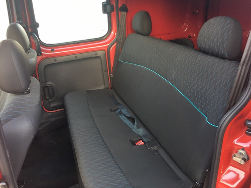 Kangoo Ph3 Confort 1.6 5asientos 2p