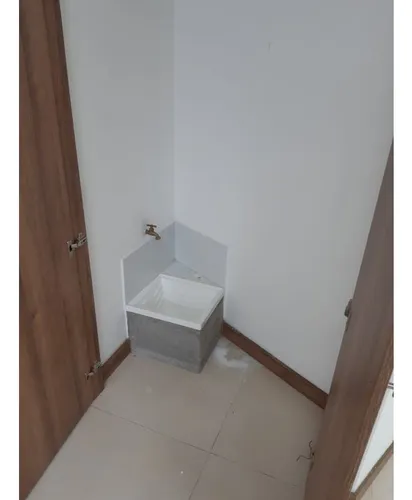 Venta De Local En La Camelia