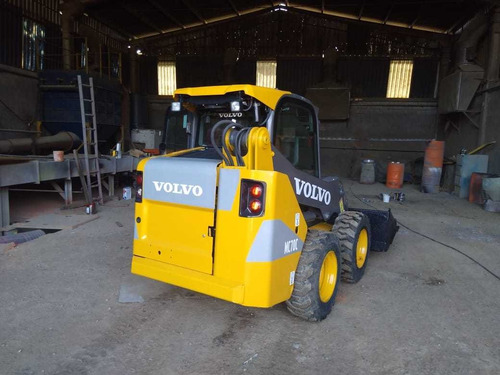 Imagem 3 de 6 de Volvo