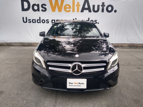 Imagen 8 de 15 de Mercedes Benz Clase A200 Automático 2015 Negro Unico