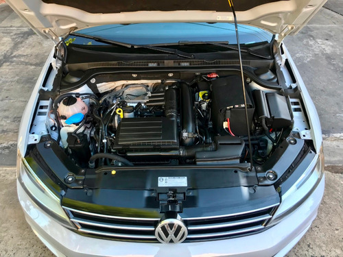 Volkswagen Vento Comfortline Dsg At Highline Gli 1.4 Tsi