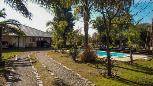 Edificio Comercial / Complejo Turístico En Venta Gualeguaychu