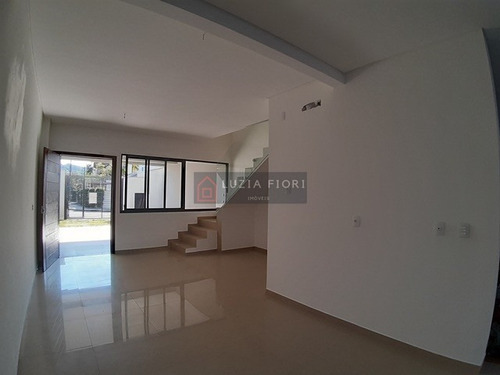 Imagem 9 de 23 de Glória - Sobrado Alto Padrão , Com Excelente Acabamento, Garagem Individual Para 2 Carros , Amplo Terreno Nos Fundos - 146 - 69542124
