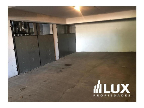 Cochera Venta O Alquiler Avenida Pellegrini 3400