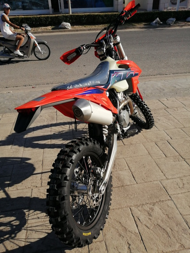 Imagen 4 de 9 de Ktm Exc-f 350 (2022)