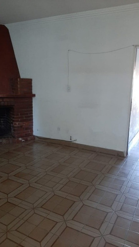 Imagen 3 de 14 de Chalet En Venta En Isidro Casanova