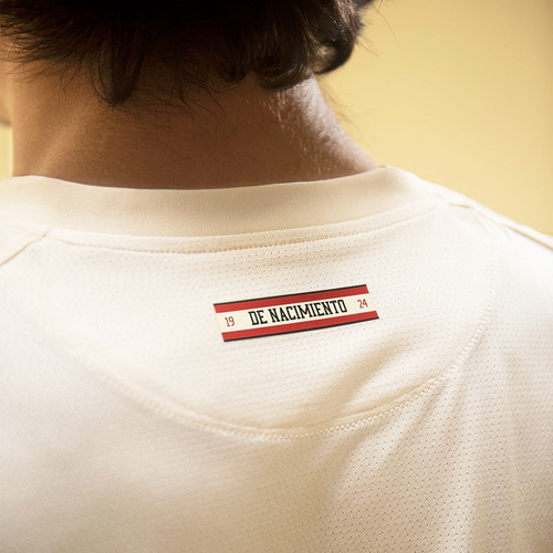 Imagen 4 de 8 de Camiseta Universitario U Deportes Fútbol Nuevo Modelo Liga 1