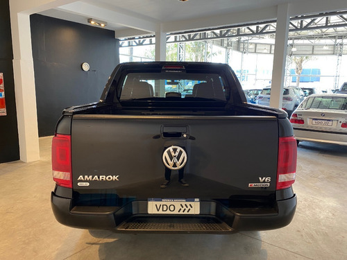 Imagen 5 de 14 de Volkswagen Amarok V6 Black Style 4x4 258cv Vehiculosdeloeste