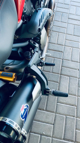 Ducati Monster 1200 S