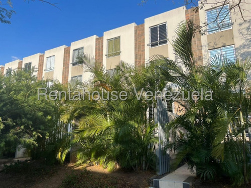 Valeria Chong Apartamento Alquiler Barquisimeto Lara Zona Este Residencial Económico Código Inmobiliaria Rent-a-house 25-16219