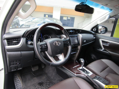 Toyota Fortuner 2.7 4x2