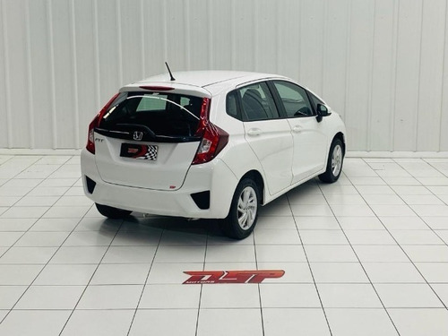Imagem 3 de 9 de Honda Fit 1.5 Lx Cvt
