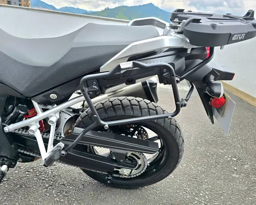 Suzuki Vstrom 1000 Mod 2015 Kms 28.700 Peritaje Sura