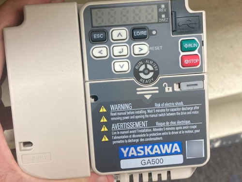 Variador De Frecuencia  Yaskawa 3 Hp 220v 