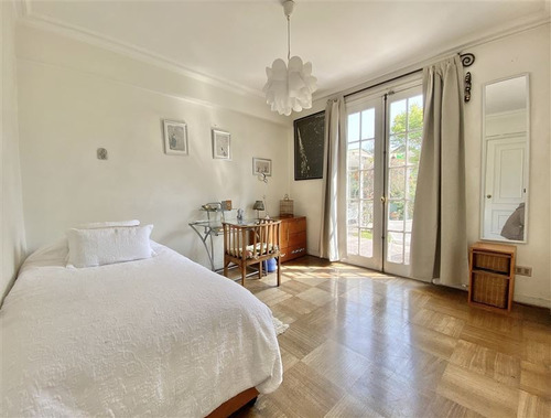 Casa En Venta De 6 Dorm. En Vitacura