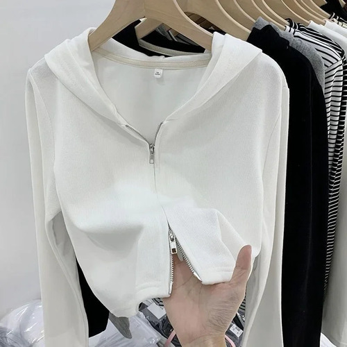 Chaqueta Corta Con Capucha Y Cremallera Para Mujer