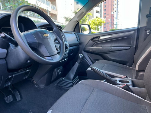 Imagem 8 de 11 de Chevrolet S10 Pick-up Ls 2.8 Tdi 4x4 Cd Dies. Mec. 2018/...