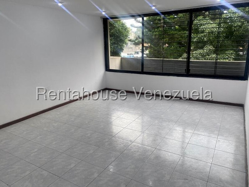 Apartamento En Alquiler En Las Palmas 134mt2 3 Habitaciones 3 Baños 2 Puestos