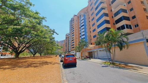 Tibisay Rojas Vende Apartamemto En Residencias Pie Monte. Urb. La Trigaleña