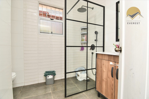 Se Arrienda Casa 4d 1b Con Amplio Terreno, Macul