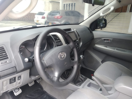 Toyota Hilux 2.7 4x4 Gasolina