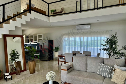 Casa En Venta En Sonterra Residencial En Mazatlan, Sinaloa