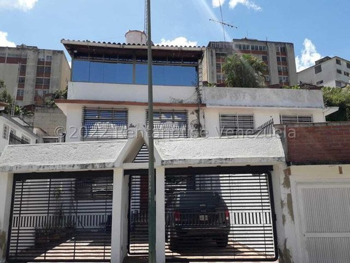 Casa En Venta La Trinidad Cod.23-13214 Cm