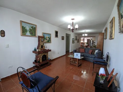 Casa Familiar En La Guardia