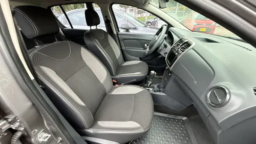 Renault Sandero New Intens Sec 1,6