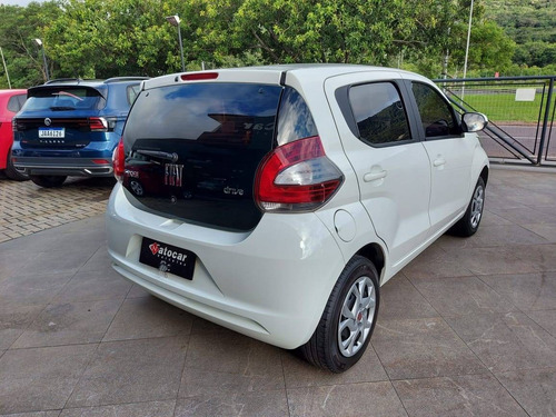 Imagem 8 de 13 de Fiat Mobi 1.0 Firefly Flex Drive Manual