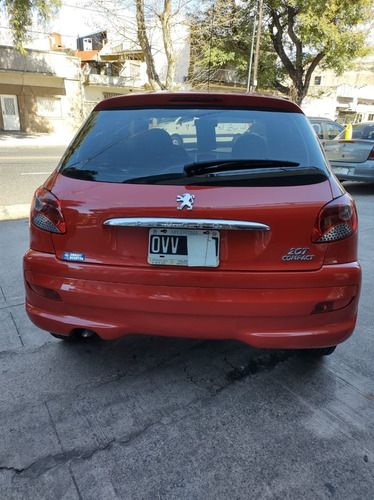 Imagen 5 de 12 de Peugeot 207