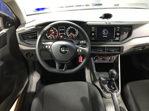 Volkswagen Polo 1.6 Higline At 2021 Cm
