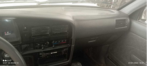 Imagen 17 de 17 de Toyota Hilux 2001 3.0 D/cab 4x4 D Sr